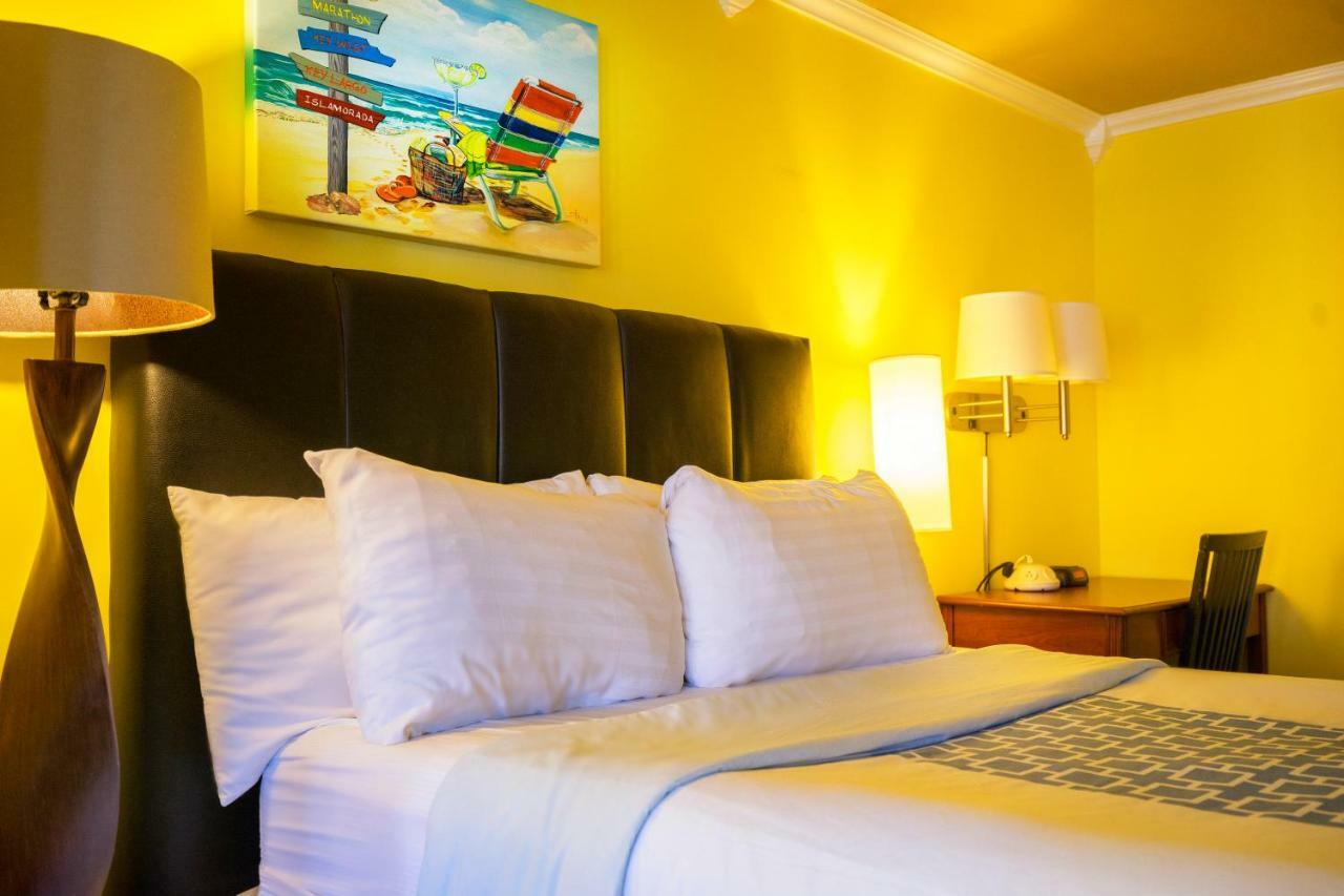 Pegasus International Hotel Key West Luaran gambar